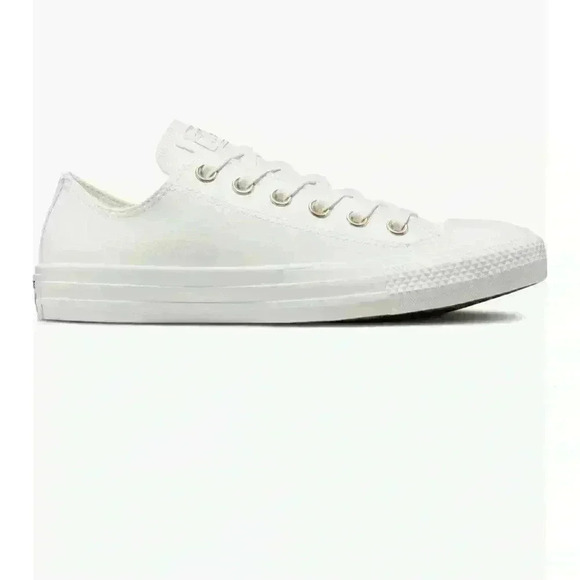 The Converse® Chuck Taylor® All Star® Core Ox Low Top nwot size 9.5 - Picture 3 of 7